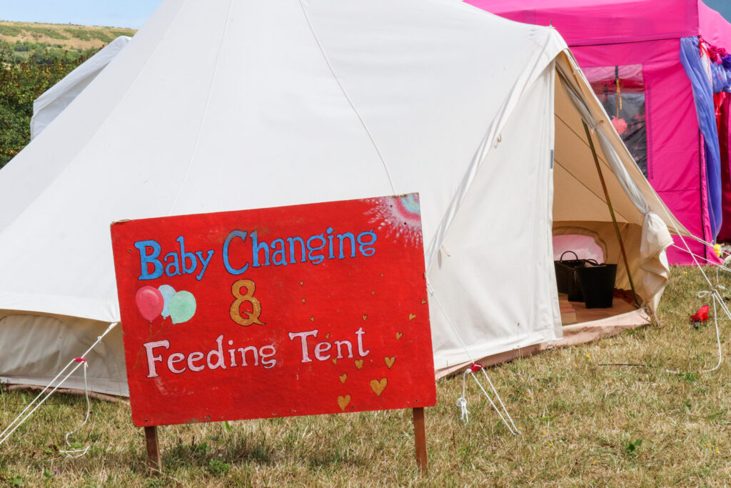 Baby changing & feeding tent