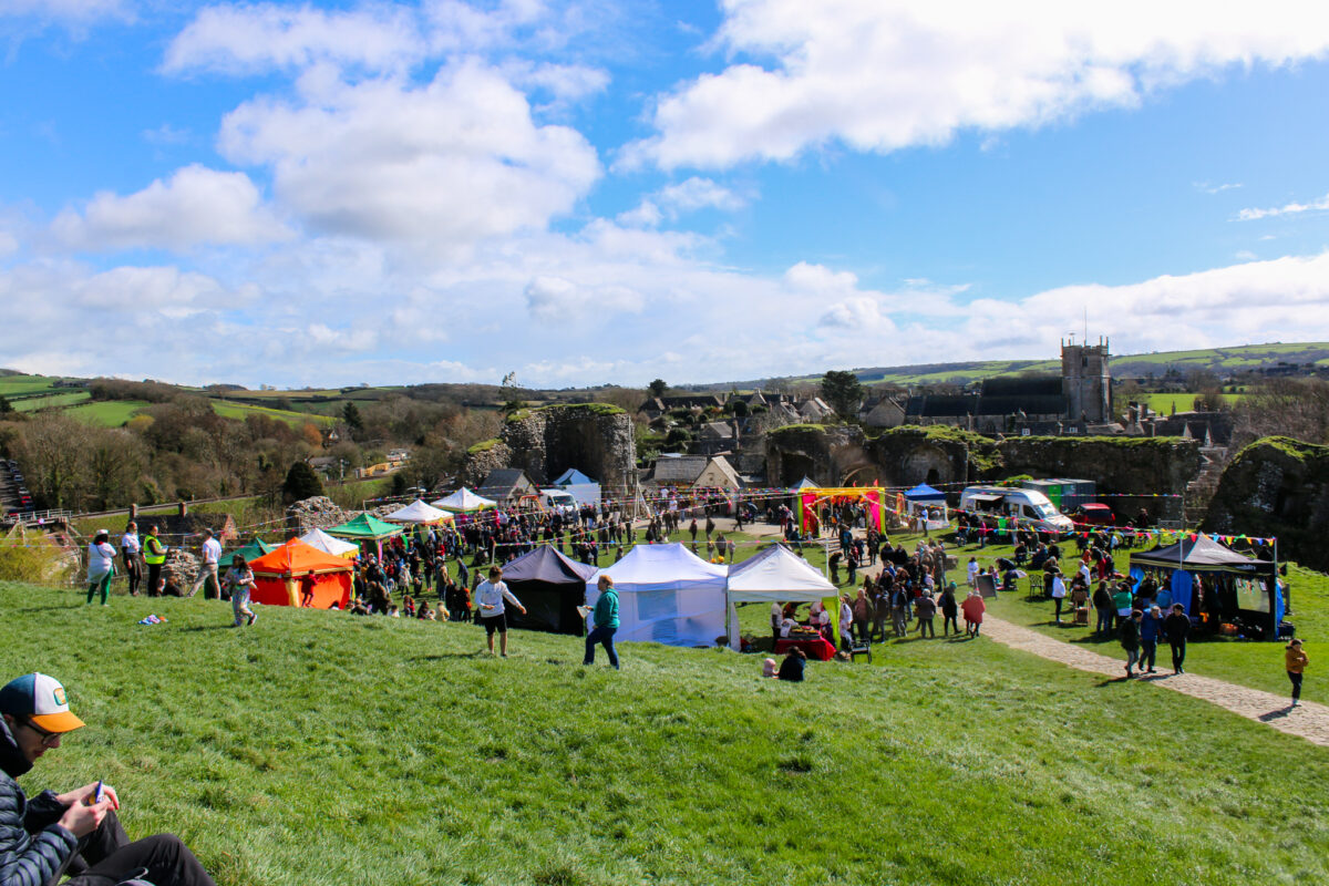 Holi festival, Corfe Castle grounds